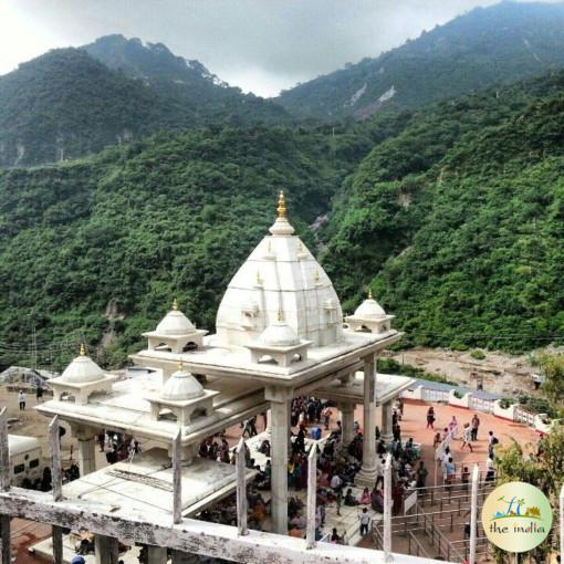 6 Nights 7 Days Vaishno Devi Tour Package from Ahmedabad