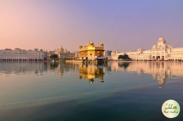 Delightful Delhi Kashmir Amritsar Tour Package (8 Nights-9 Days)