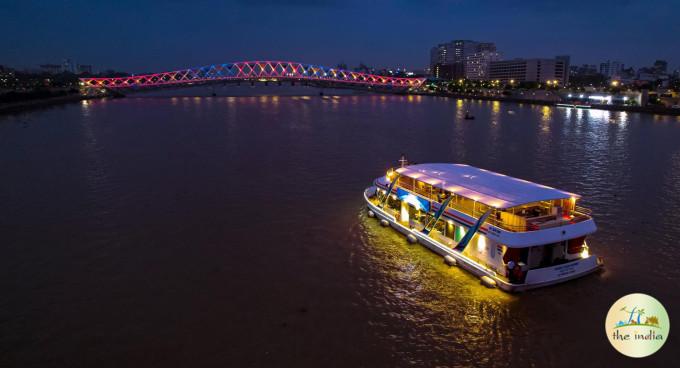 Akshar River Cruise - Best Dinner Cruise in Ahmedabad with Music