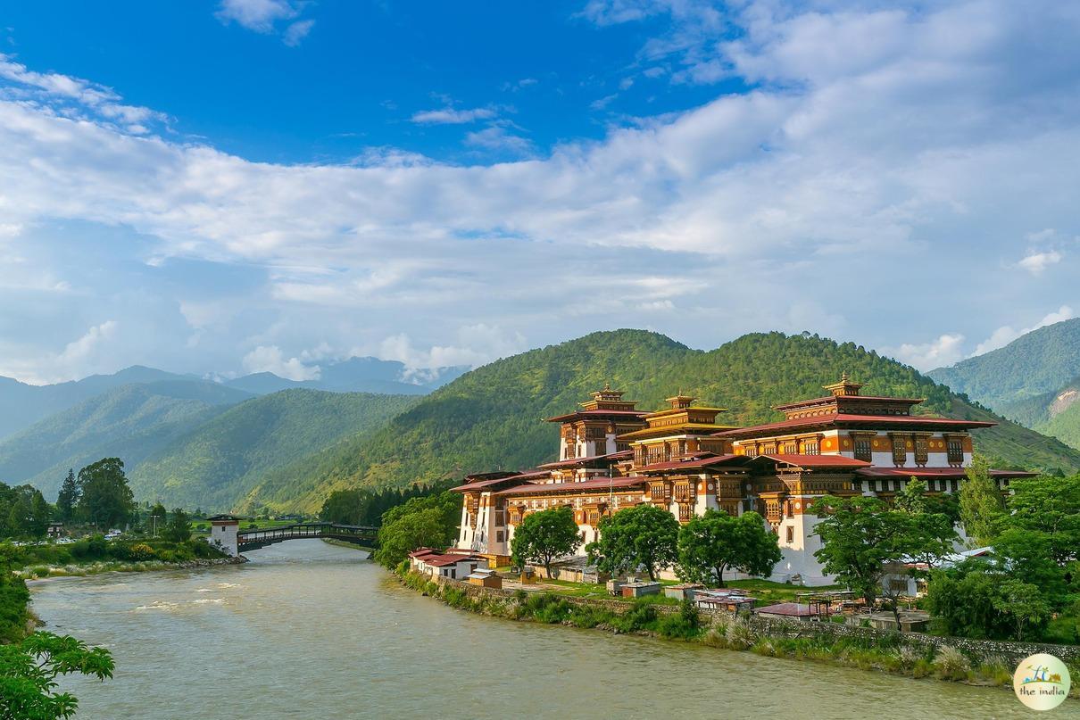 Bool 6 Nights 7 Days Bhutan Tour Package at Affordable Price