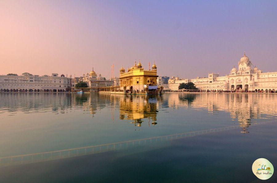 Delightful Delhi Kashmir Amritsar Tour Package (8 Nights-9 Days)
