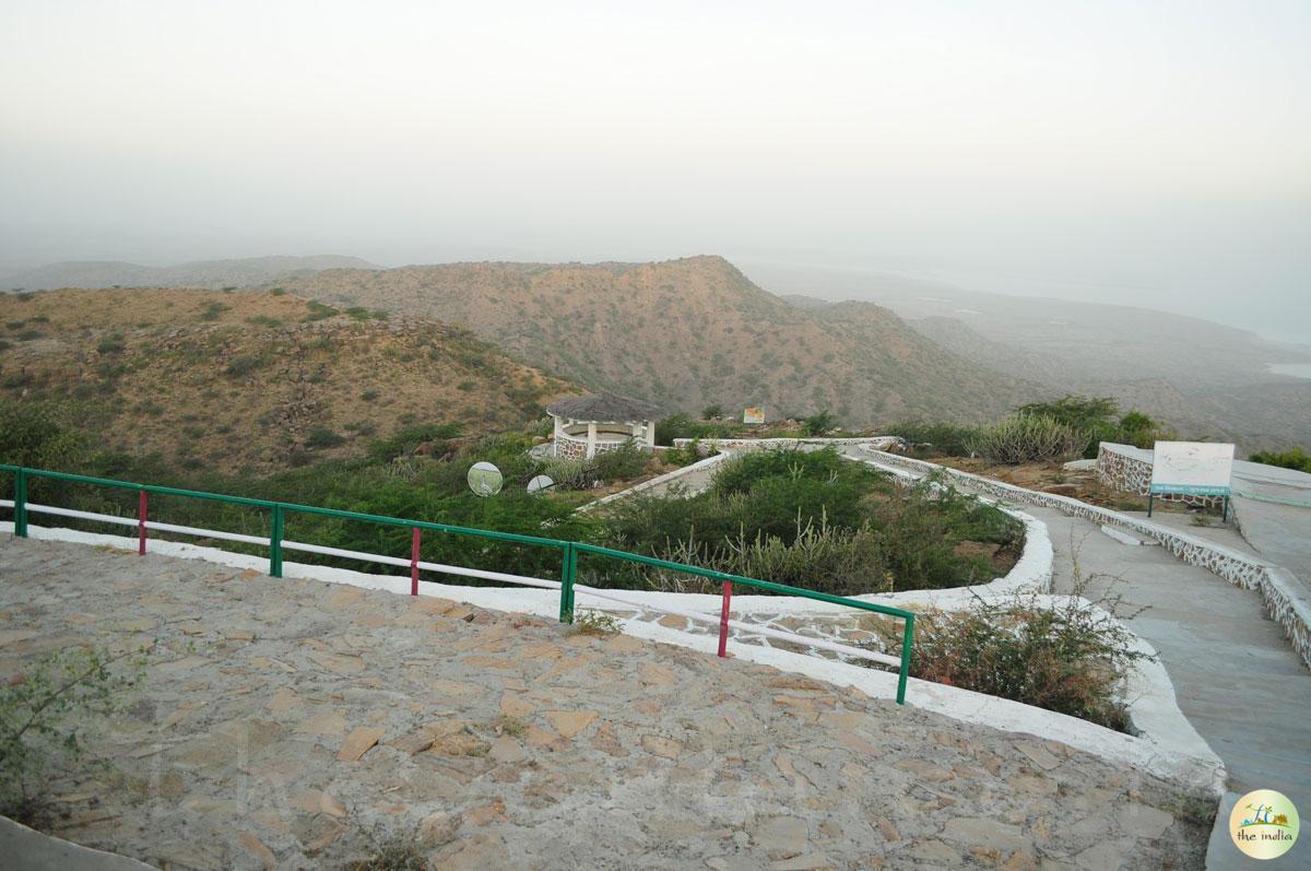 Black Hill Trek To Chhari Dhand Bird Watching Experience Black Hill Trek To Chhari Dhand Bird Watching Experience