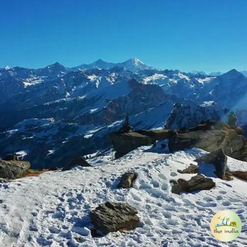 Kedarkantha Winter Trek Tour Package (5 Nights - 6 Days)