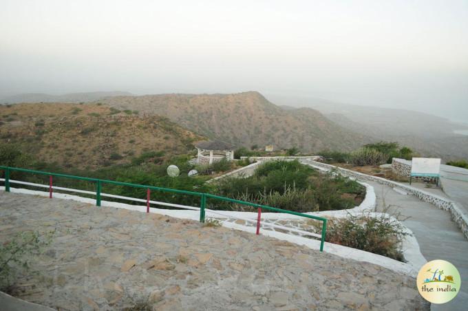 Black Hill Trek To Chhari Dhand Bird Watching Experience