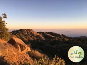 Delightful Mount Abu Tour Packages (2 Nights-3 Days)