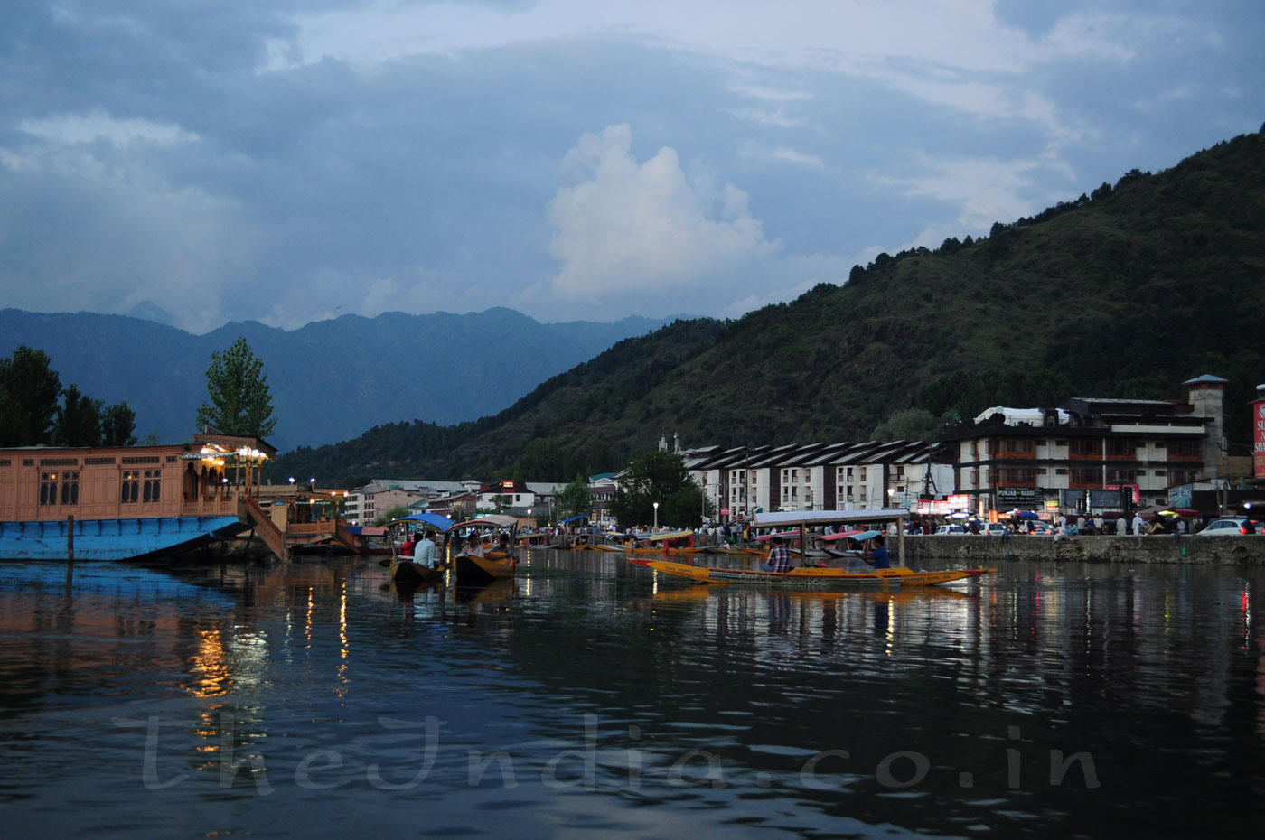 Srinagar-Dal Lake