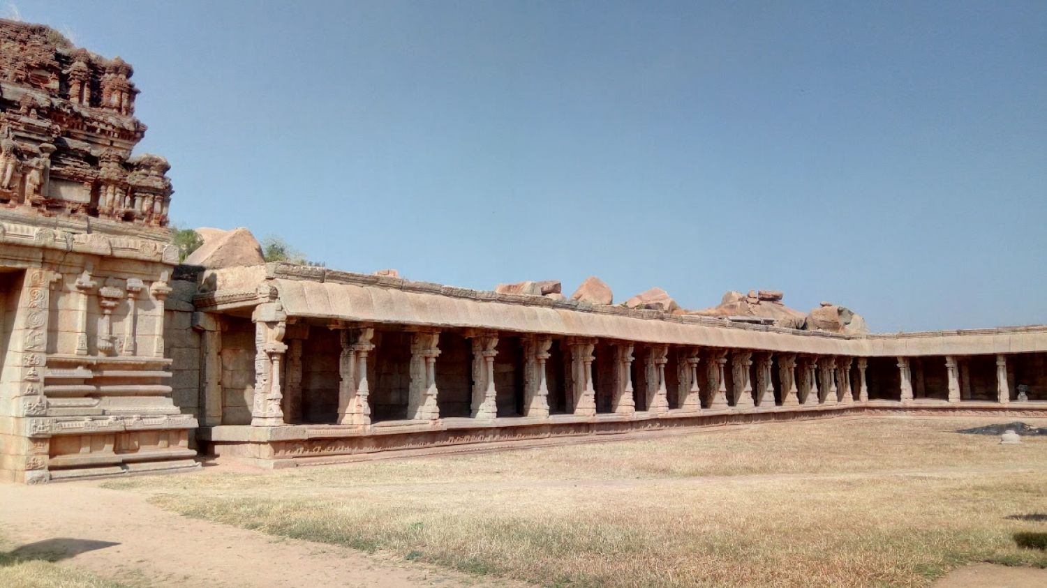 Achyutaraya Temple Hampi