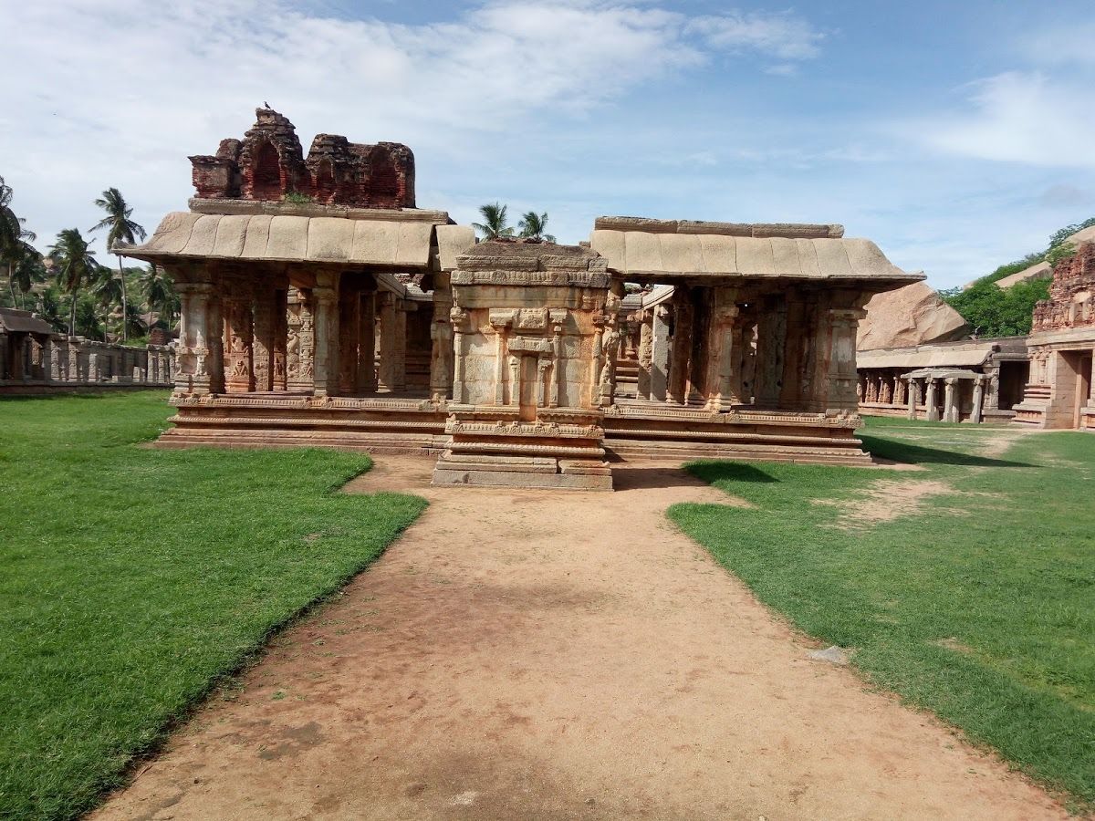 Achyutaraya Temple Hampi