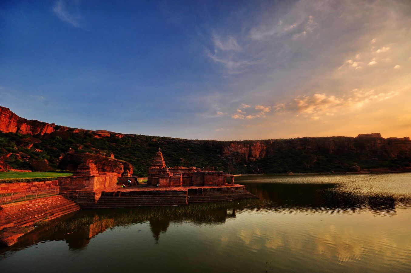 Badami Badami