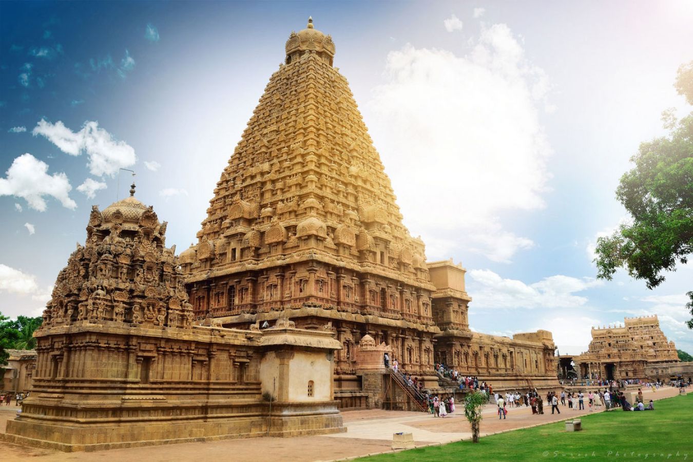 Brihadeeswarar Temple Thanjavur