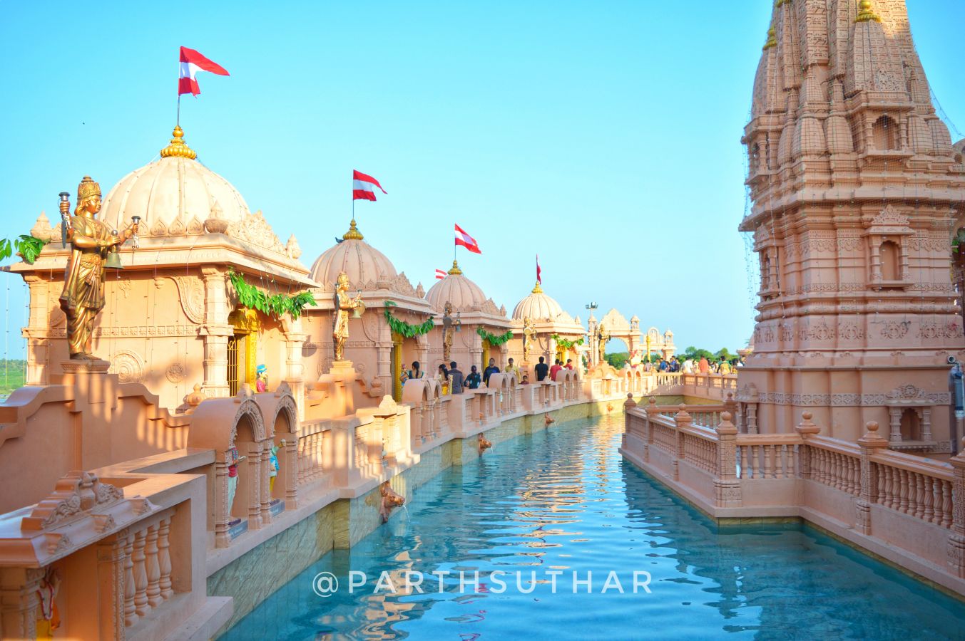 Nilkanth Dham Poicha Swaminarayan Temple Vadodara