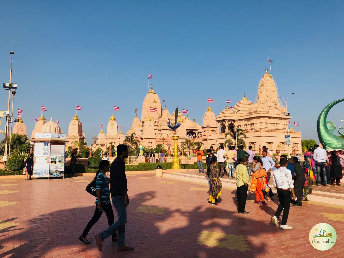 Nilkanth Dham Poicha Swaminarayan Temple Vadodara