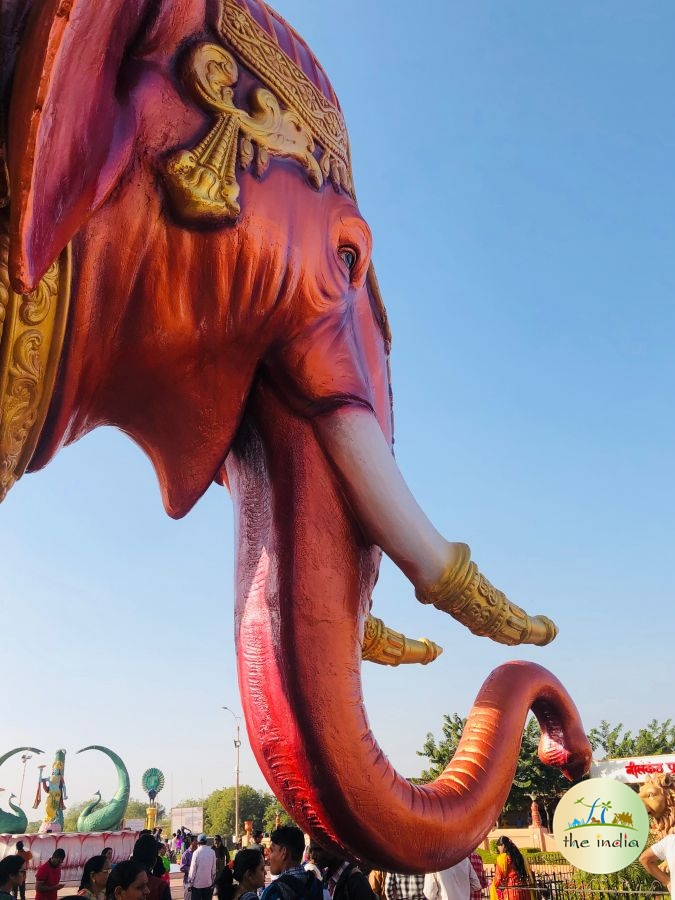 Nilkanth Dham Poicha Swaminarayan Temple Vadodara