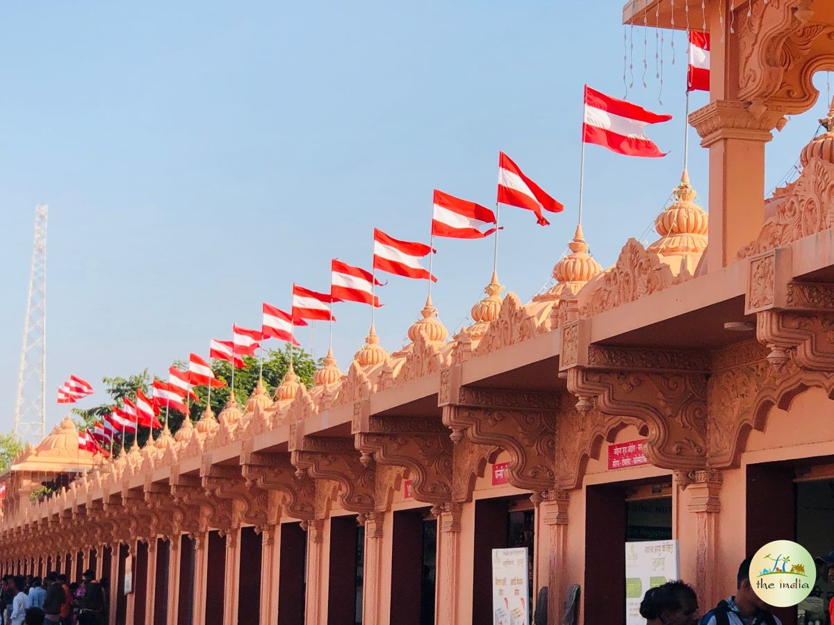 Nilkanth Dham Poicha Swaminarayan Temple Vadodara