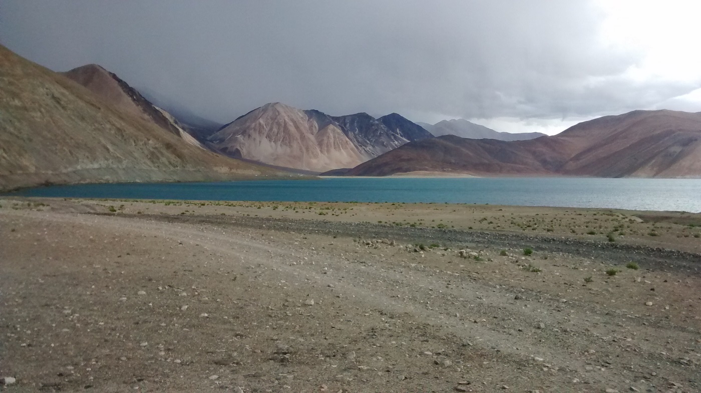 Pangong Tso (Pangong Lake) Leh