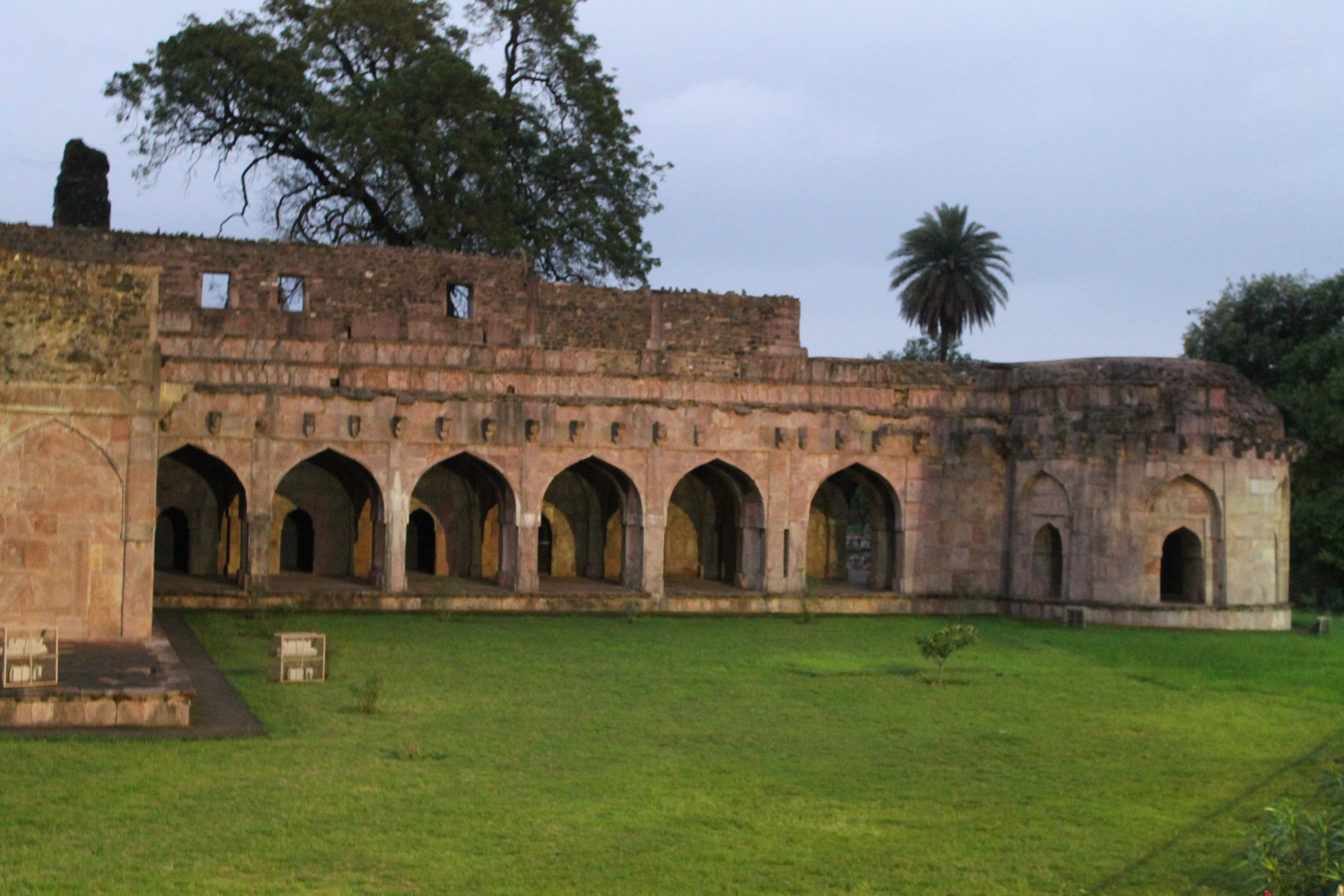 Mandu Dhar