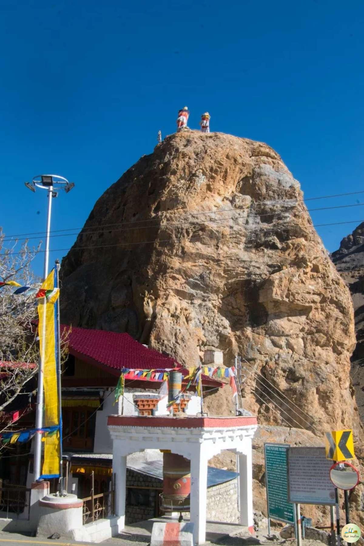 Mulbekh Monastery (Kargil Gompa & Buddhist Monastery) Mulbekh Monastery (Kargil Gompa & Buddhist Monastery)