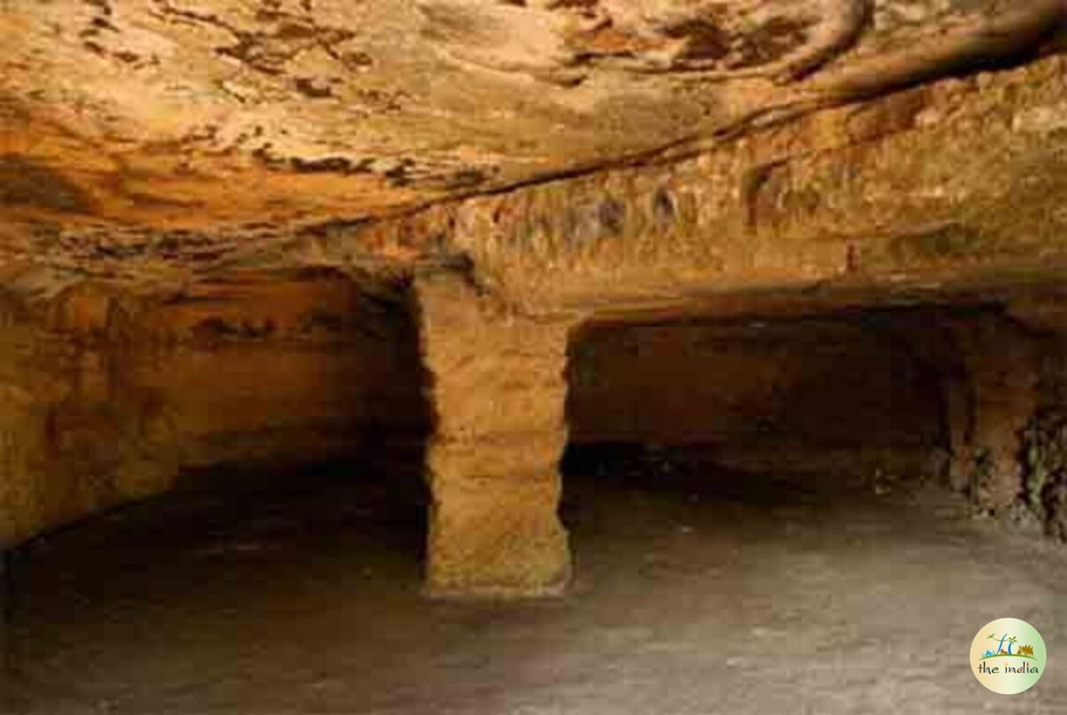 Khambhalida Caves