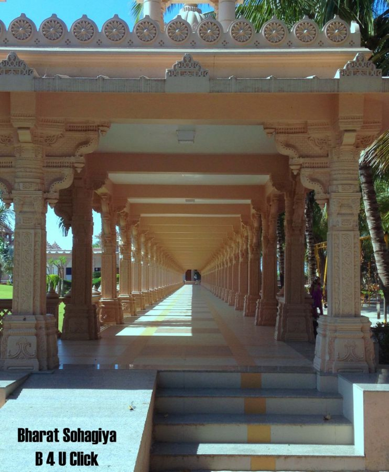 Shri Swaminarayan Mandir Sankri