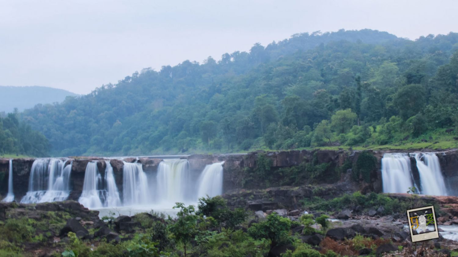 Gira Falls Saputara