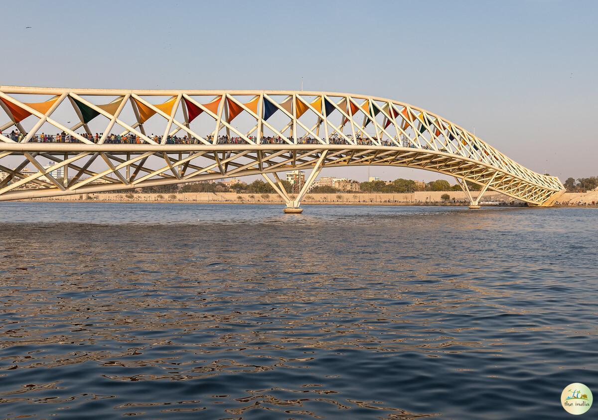 Atal Foot Over Bridge Ahmedabad