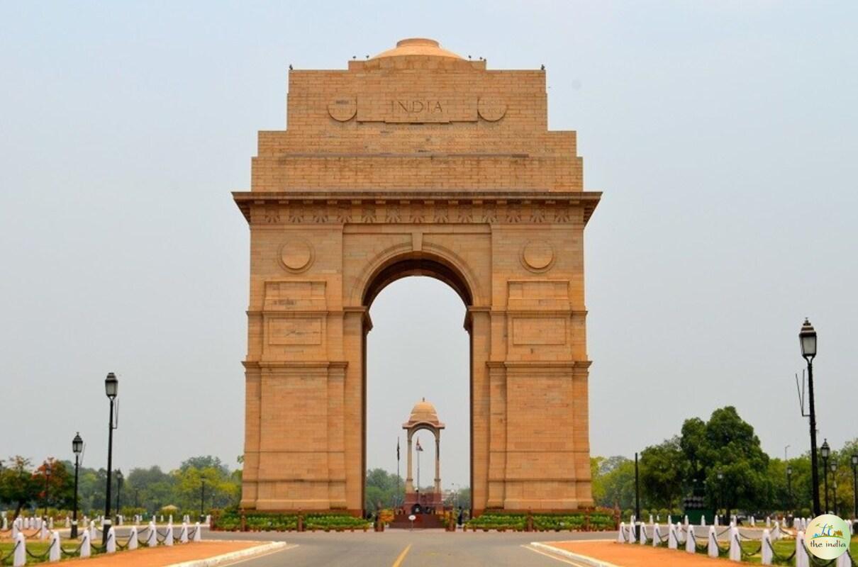 India Gate Delhi History Timings Ticket Price Light Show Visitor 