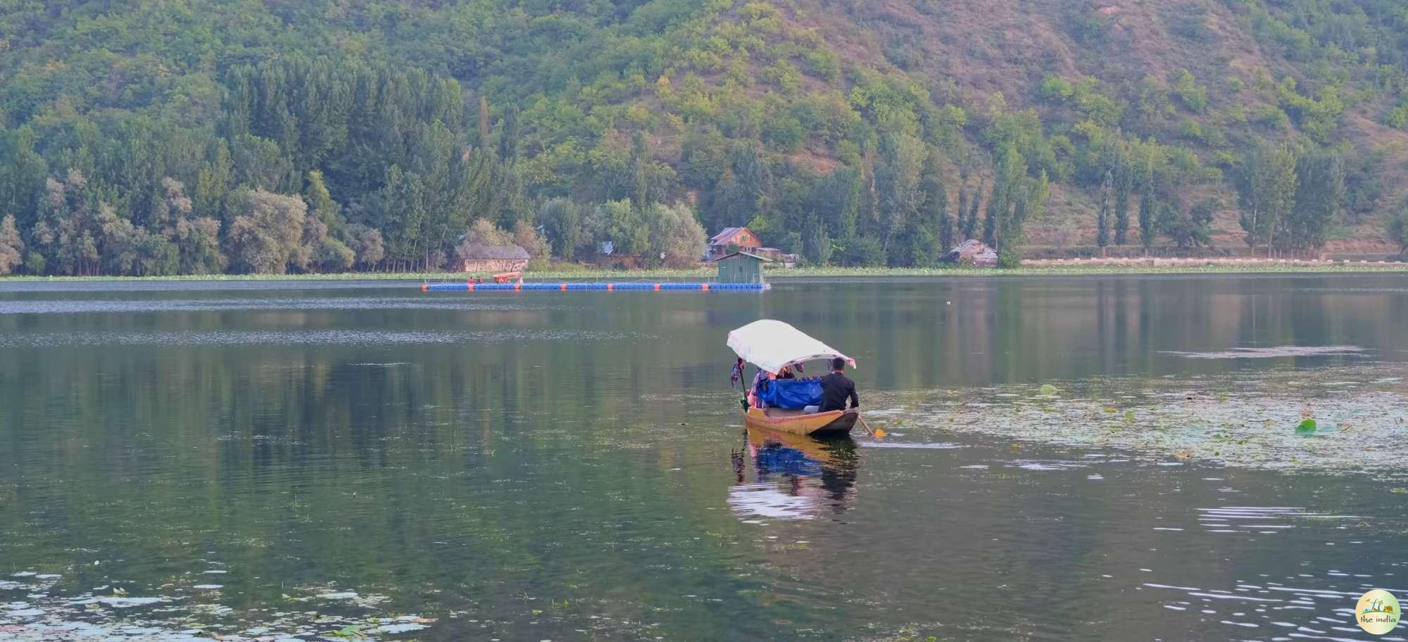 Manasbal lake Srinagar