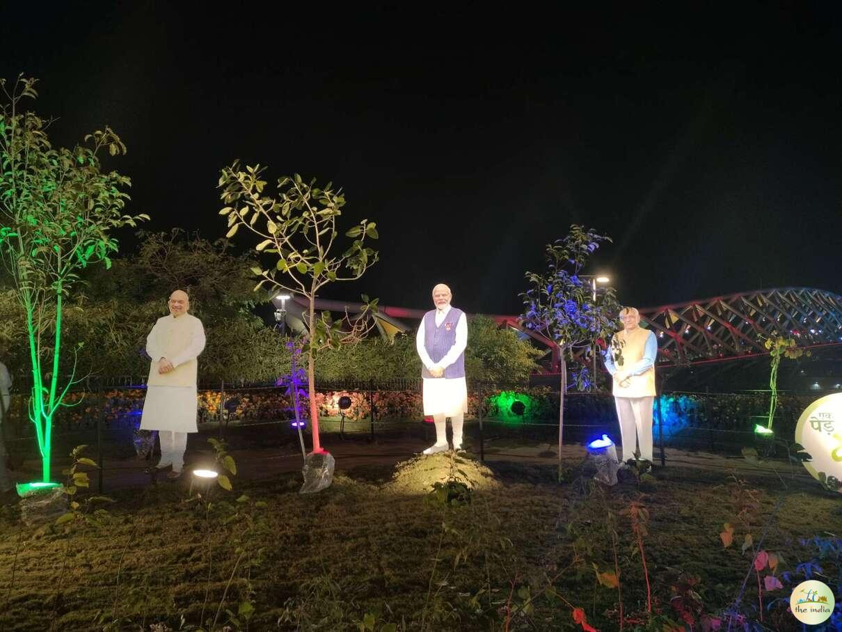 Riverfront Flower Park Ahmedabad