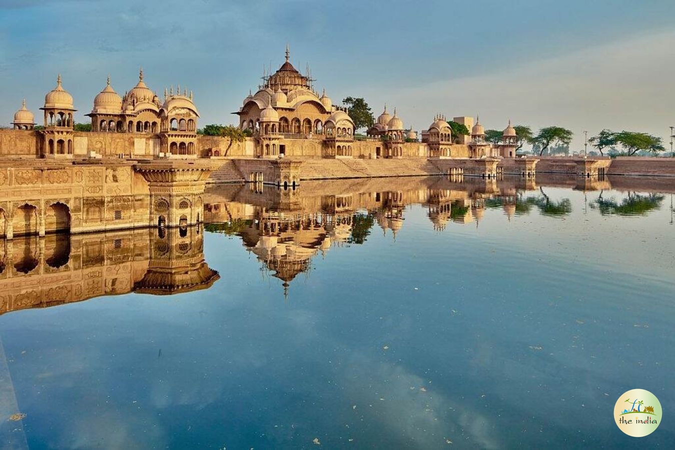 Kusum Sarovar Mathura