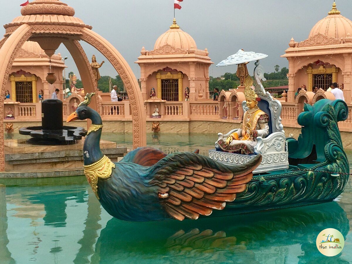 Nilkanth Dham Poicha Swaminarayan Temple Vadodara