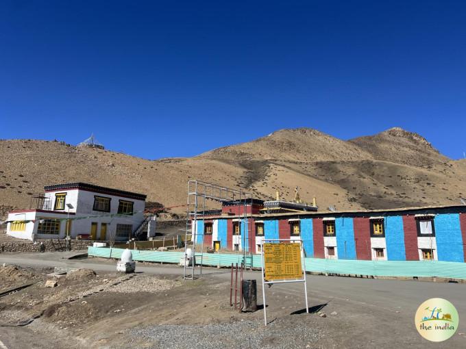 Komic Village