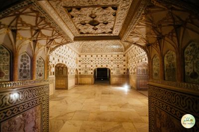 Sheesh Mahal