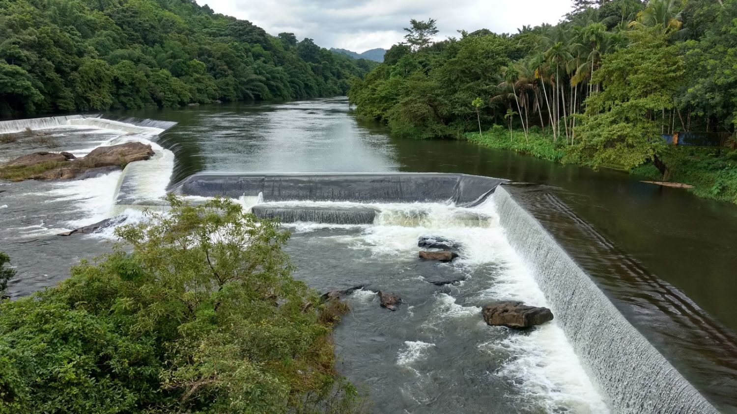 Thumboormuzhy River Garden Athirappilly