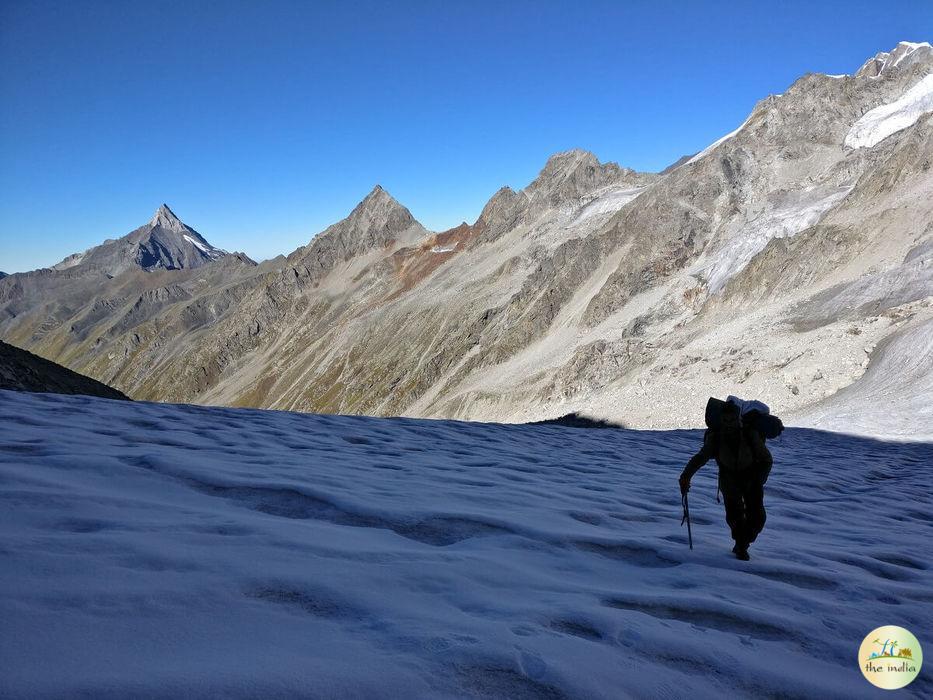 Borasu Pass Trek - Witness Breathtaking Landscape of Himalaya Mountains