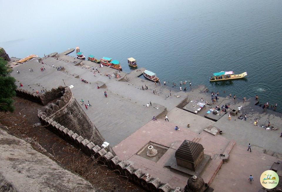 Why I Like Visiting Maheshwar - A Riverside Small Town in Madhya Pradesh